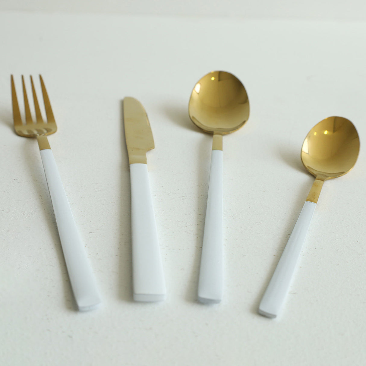 Stainless Steel 24 Piece Cutlery Set White Golden. Best Destination for Home Shopping