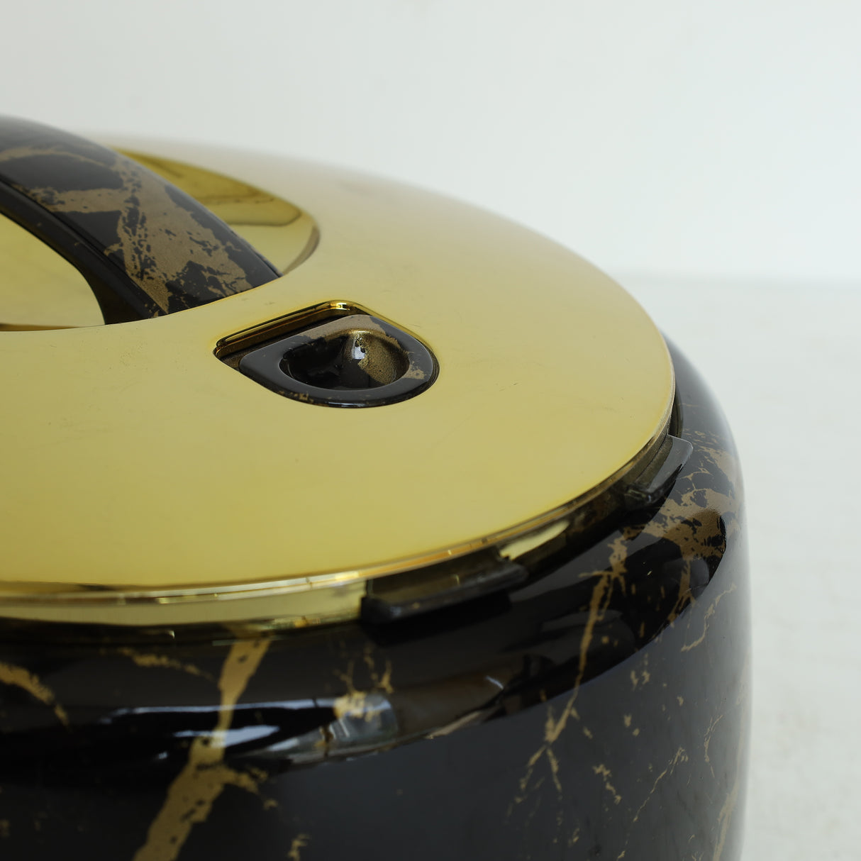 Golden Fire Marble Finish Food Warmer 5.5 Liters Black and Gold at Zubaidas No#1 Homestore in Pakistan