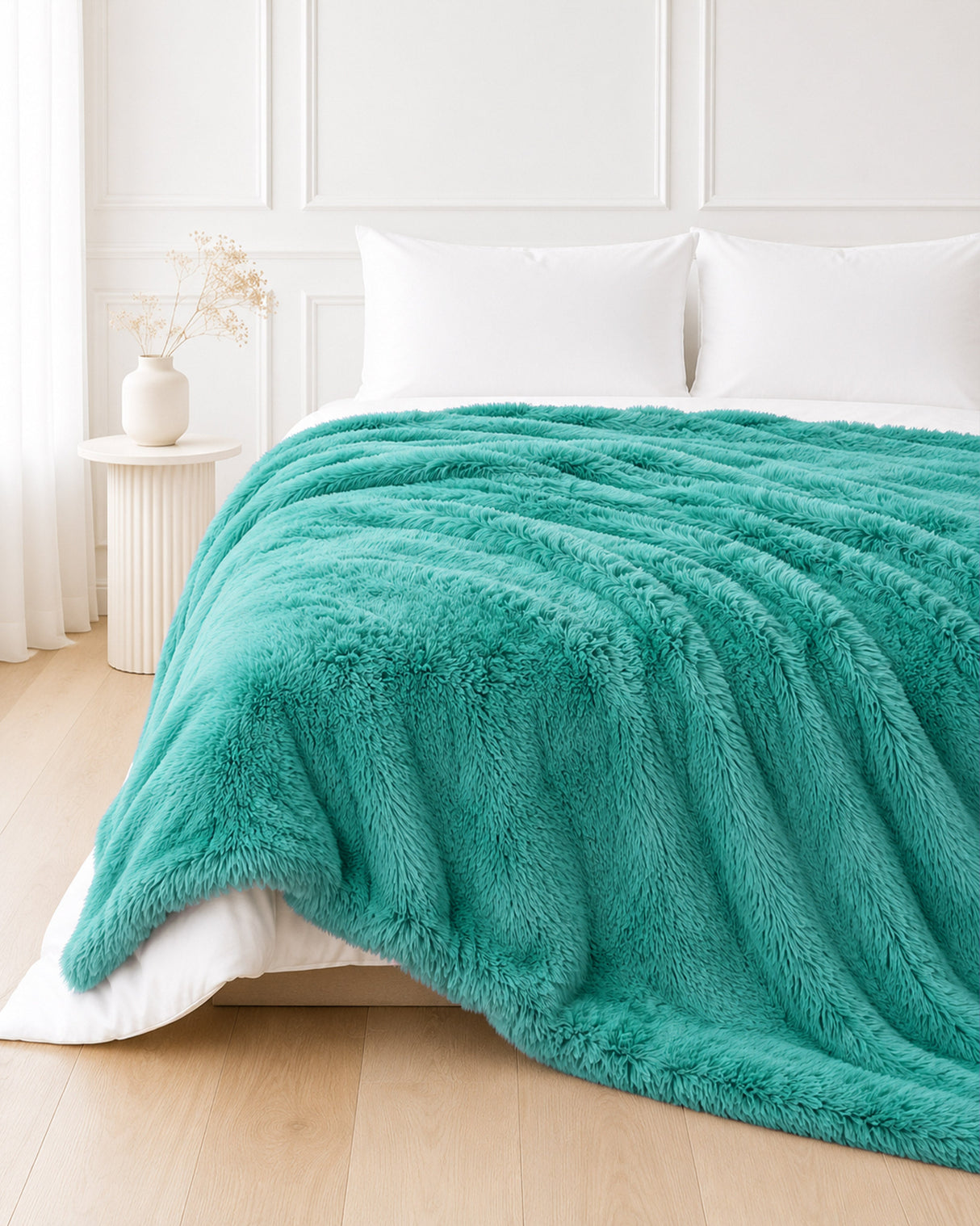 Plushmink Shaggy Throw Blanket Tiffany at Zubaidas Homestore
