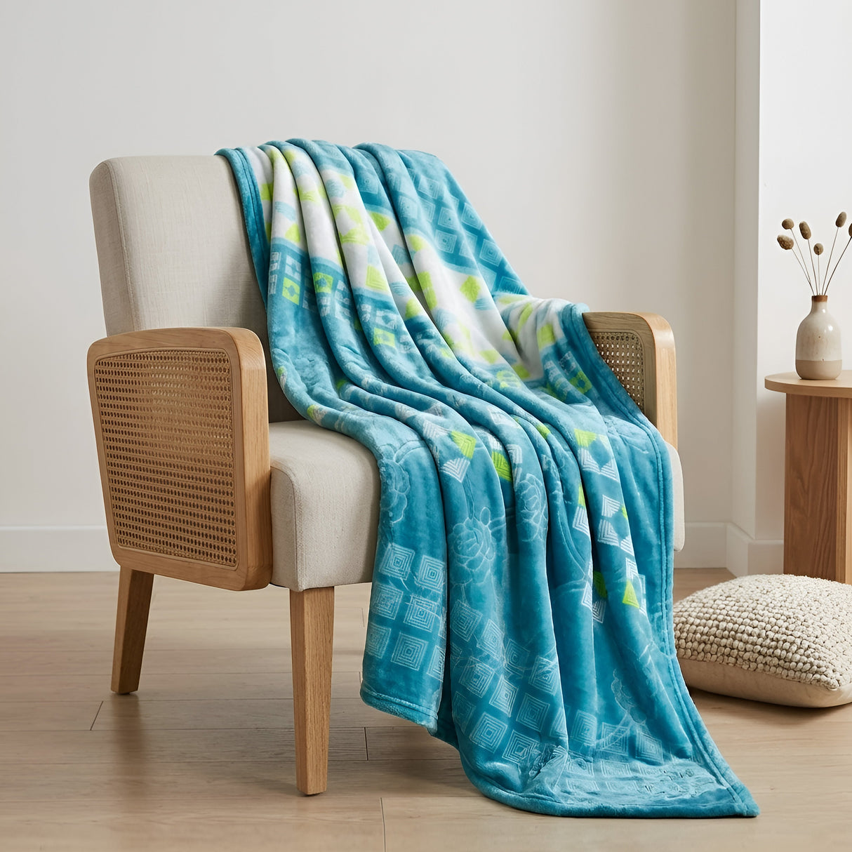 Plushmink Supremo Flannel AC Blanket Marin Double With Border at Zubaidas No#1 Homestore in Pakistan