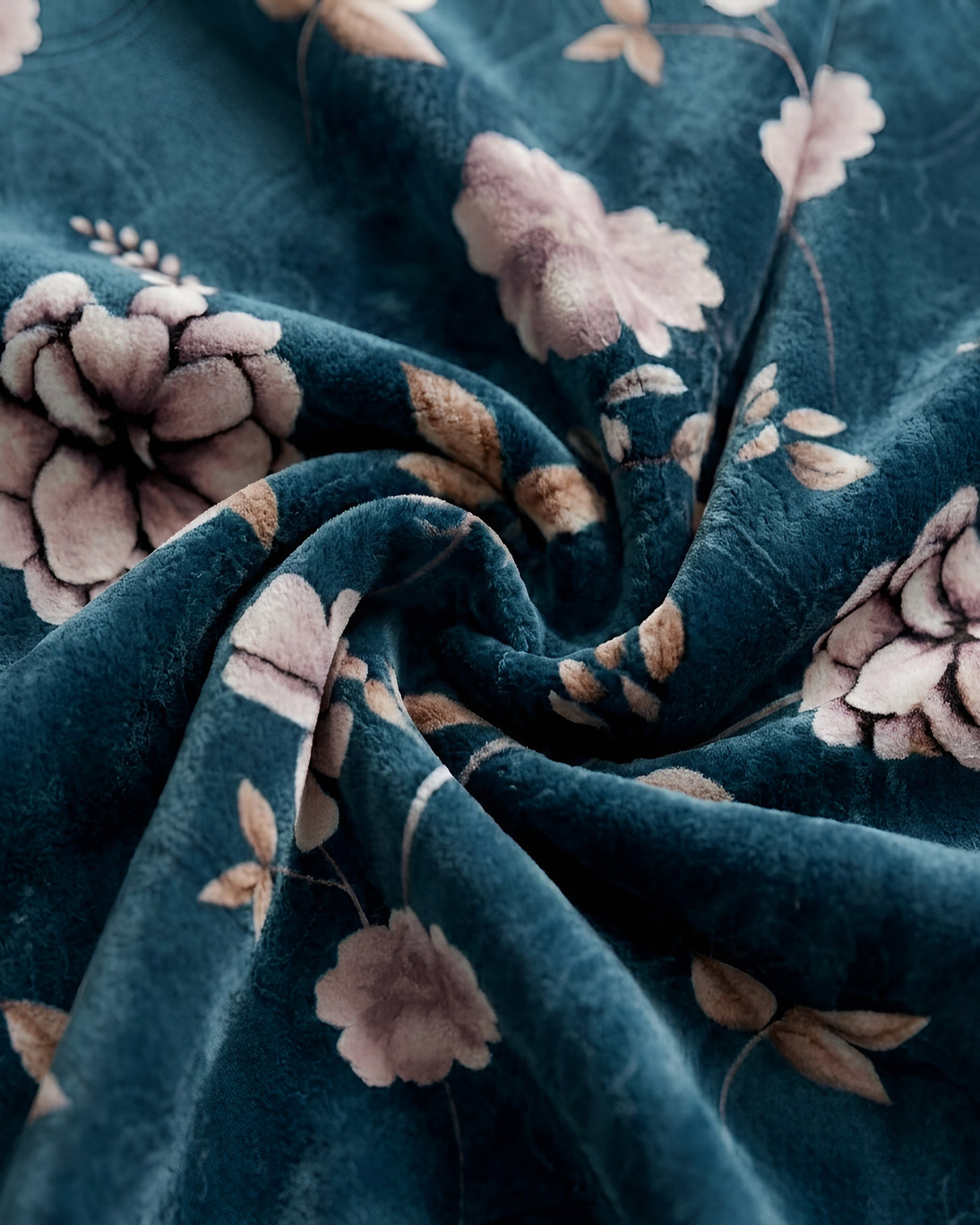 Plushmink Supremo Flannel AC Blanket Reef Double Zubaidas Homestore Best for Home Shopping