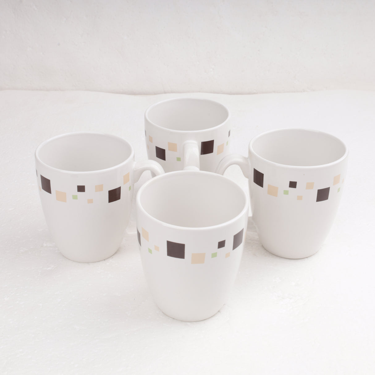 Corelle Livingware 16 Pieces Dinner Set Geometric at Zubaidas No 1 Homestore in Pakistan