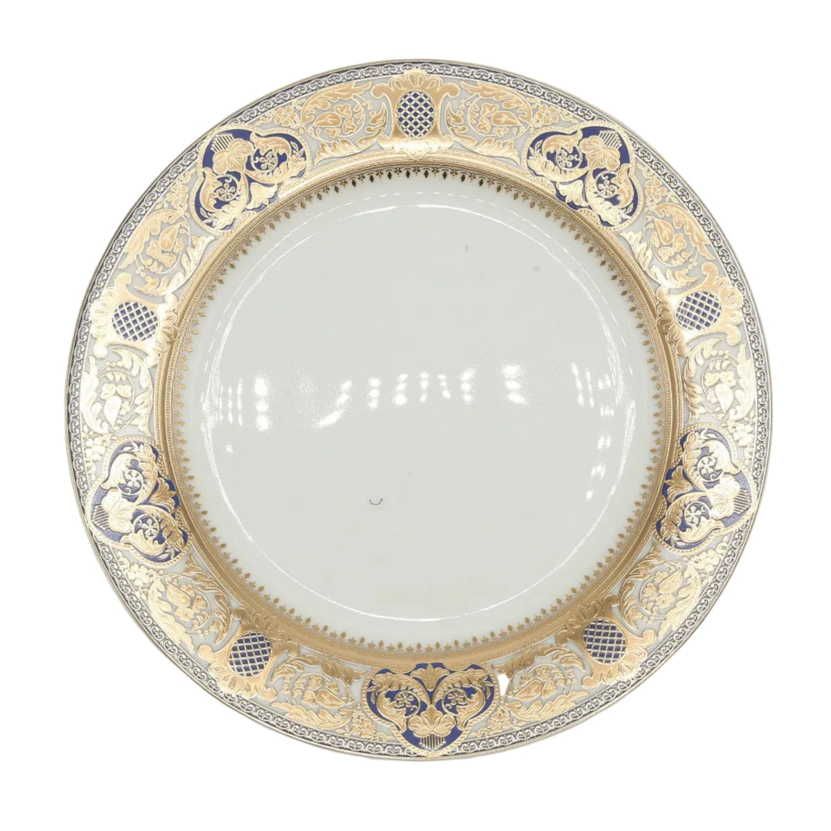 Heirloom Vintage Royal Dinner Set 61 Pieces at Zubaidas Homestore. Best Online Homestore in Pakistan
