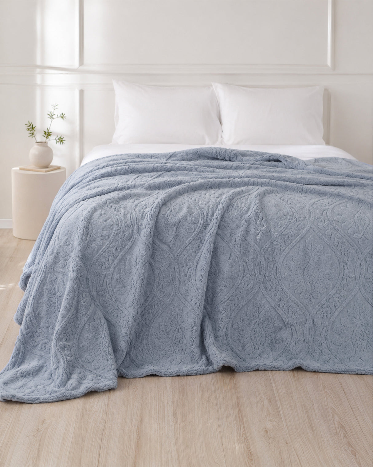 Plushmink Sherpa Jacquard Throw Blanket Blue at Zubaidas Homestore