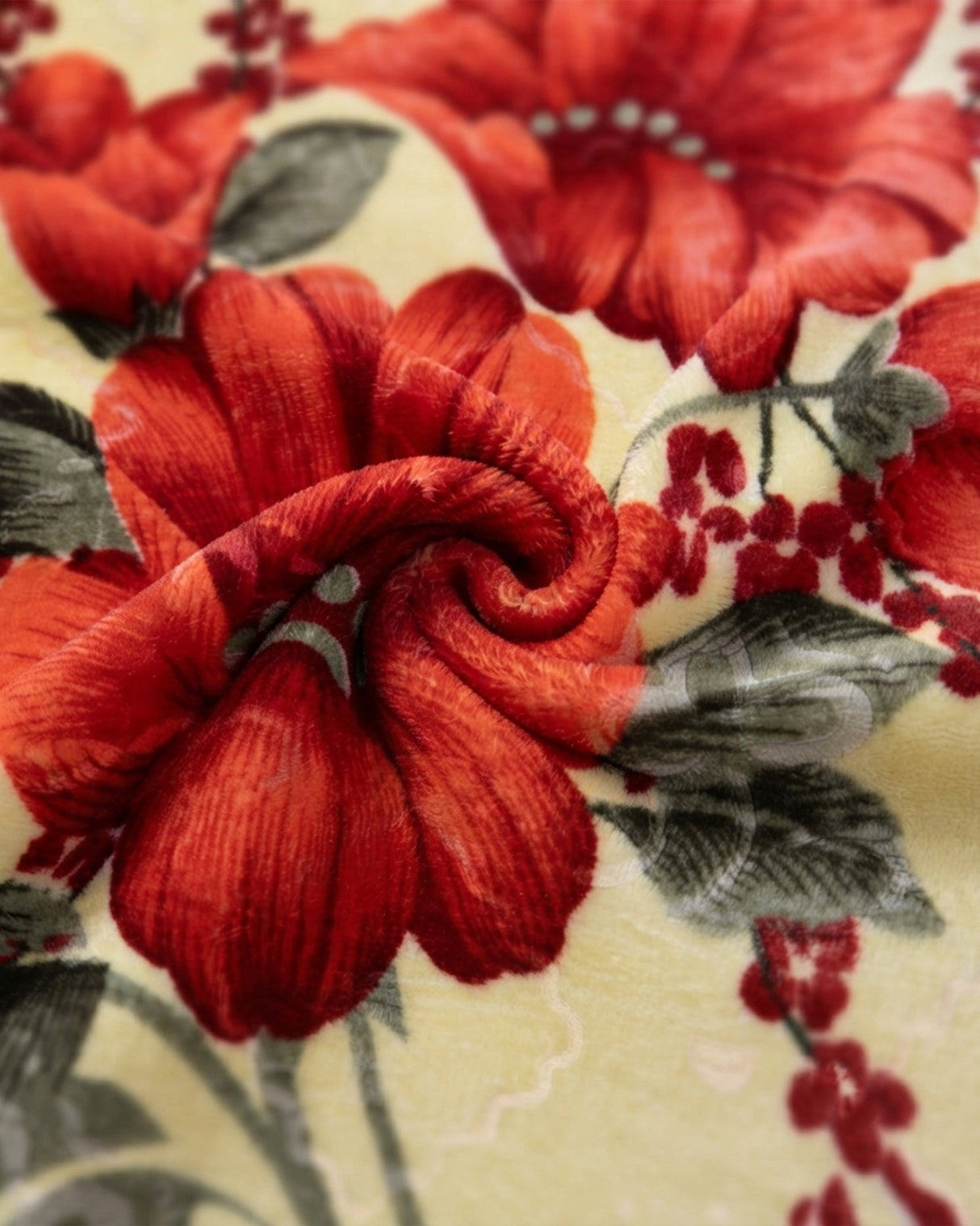 Plushmink Wonder Flannel AC Blanket Maribel at Zubaidas Homestore Pakistan