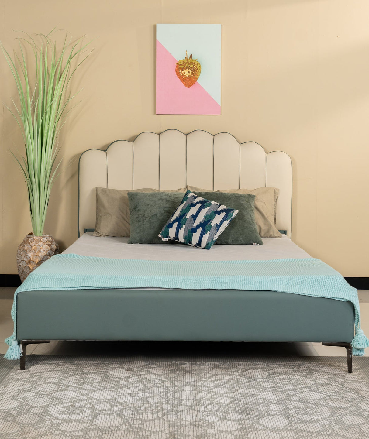 ZHomes Bed Crown 1.5m at Zubaidas Homestore - Pakistan's Favorite Destination for Home Shopping
